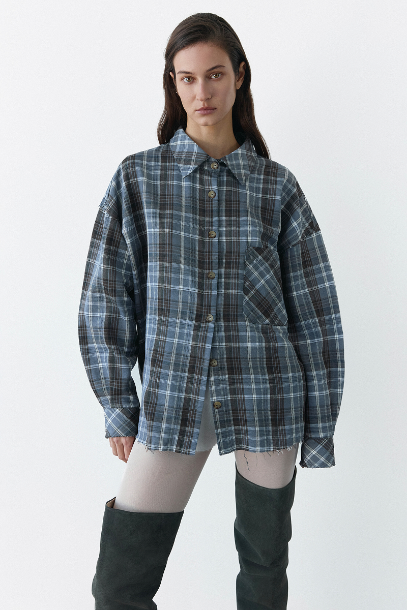 Картата сорочка з необробленими краями