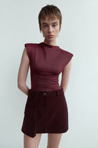 Топ з біфлексу з акцентними плечима