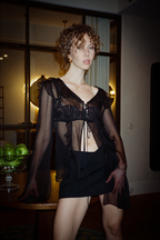 Прозора блуза