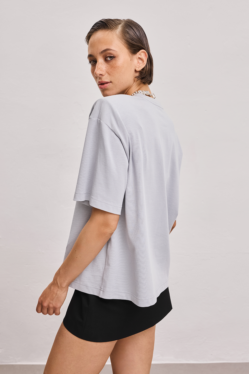 Футболка зі знімними надплічниками