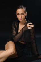 Прозора блуза